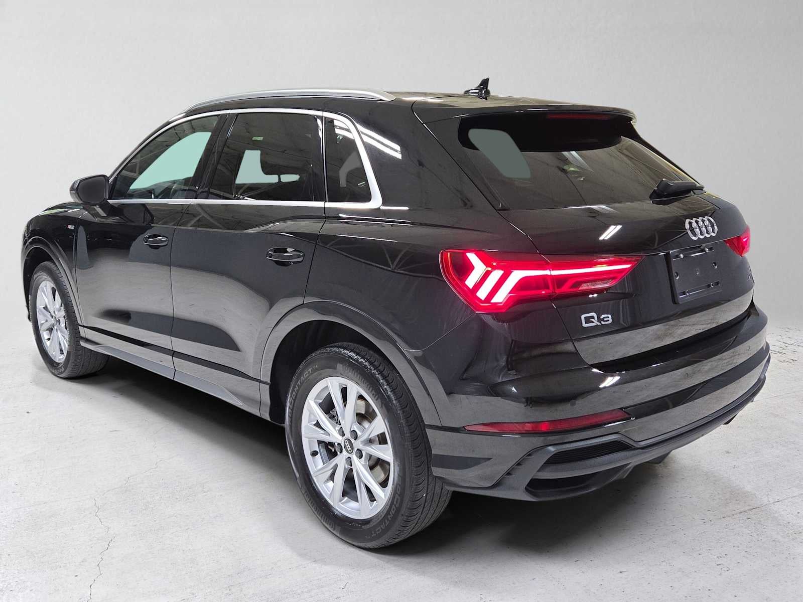 2025 Audi Q3 S line Premium