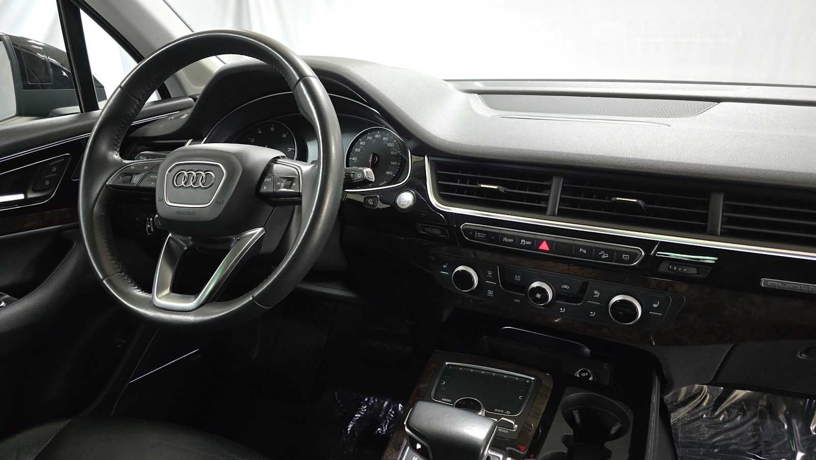 2018 Audi Q7 Premium Plus