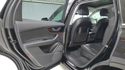 2018 Audi Q7 Premium Plus