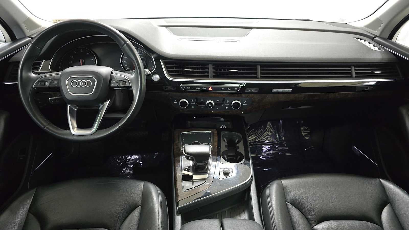 2018 Audi Q7 Premium Plus
