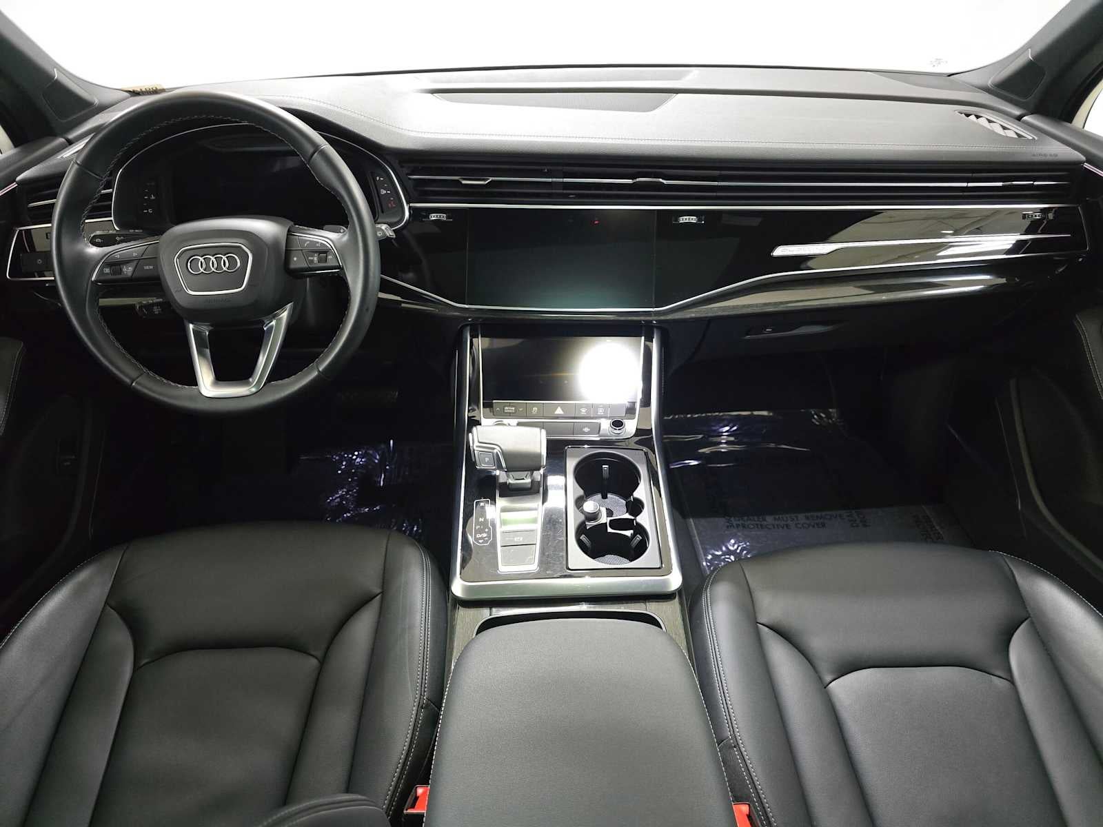 2025 Audi Q7 Premium Plus