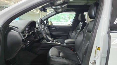 2019 Audi Q7 Prestige