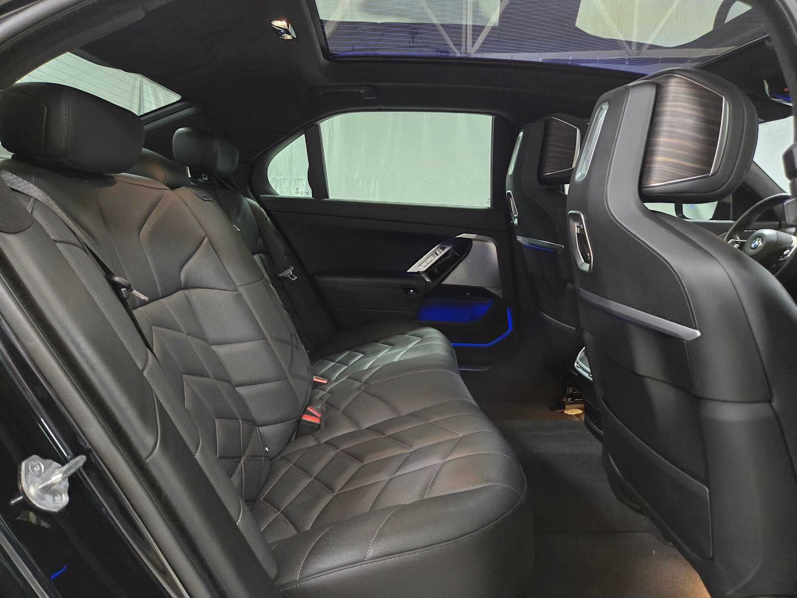 2024 BMW 760i xDrive 760i xDrive