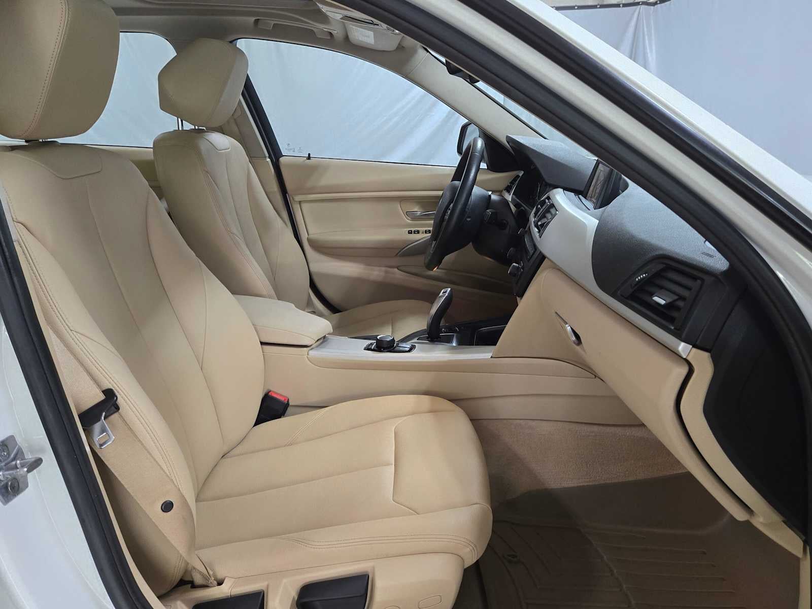 2015 BMW 320i xDrive 320i xDrive
