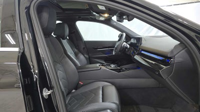 2025 BMW 530i xDrive 530i xDrive