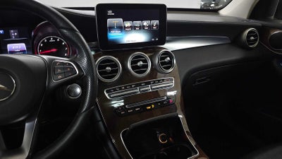 2016 Mercedes-Benz GLC 300 4MATIC® 4dr