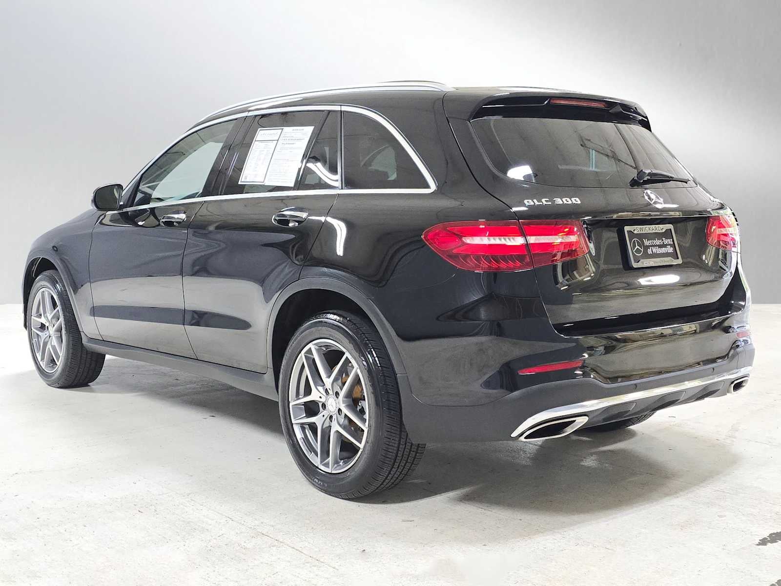 2016 Mercedes-Benz GLC 300 4MATIC® 4dr