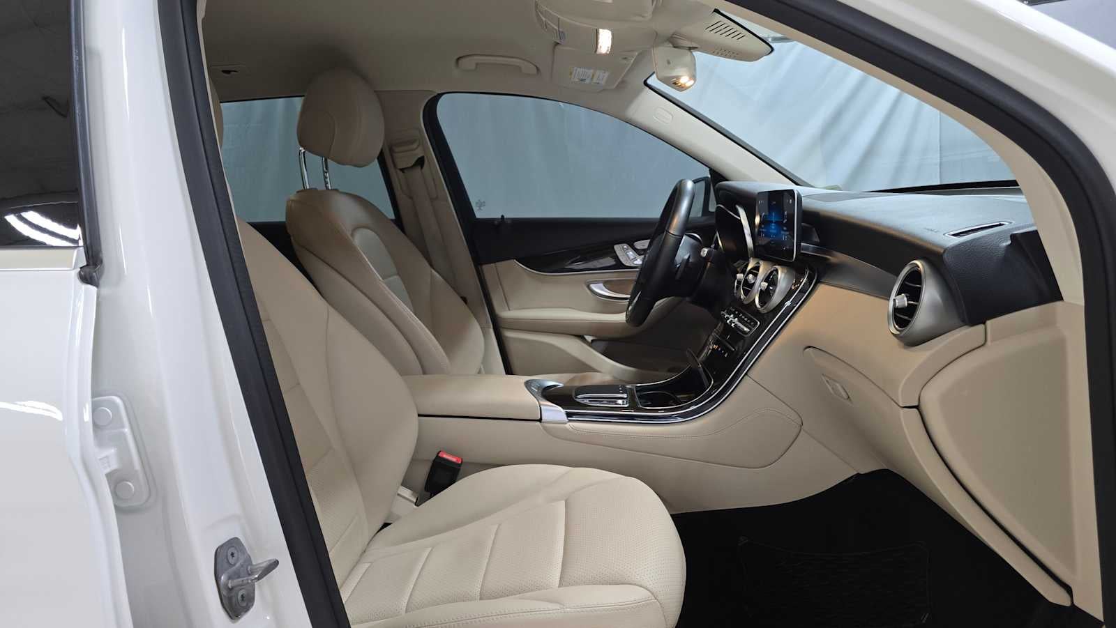 2020 Mercedes-Benz GLC GLC 300