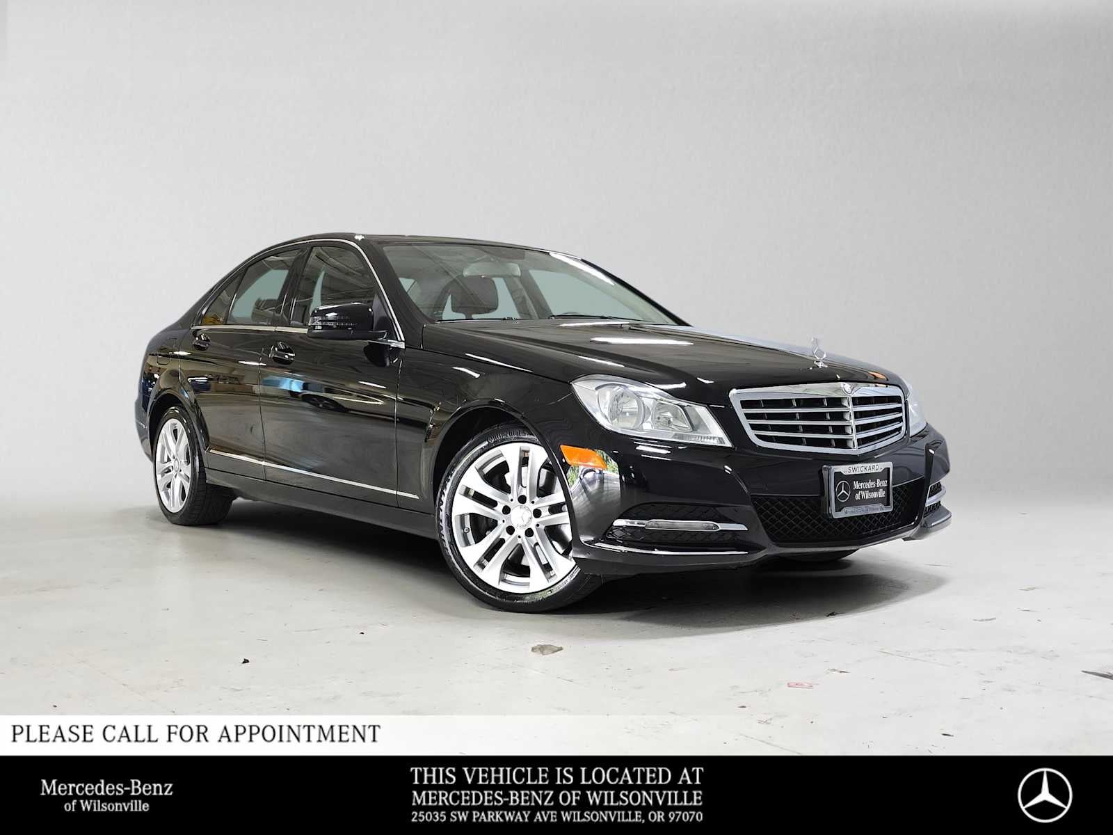 2013 Mercedes-Benz C 300 4dr Sdn 4MATIC®