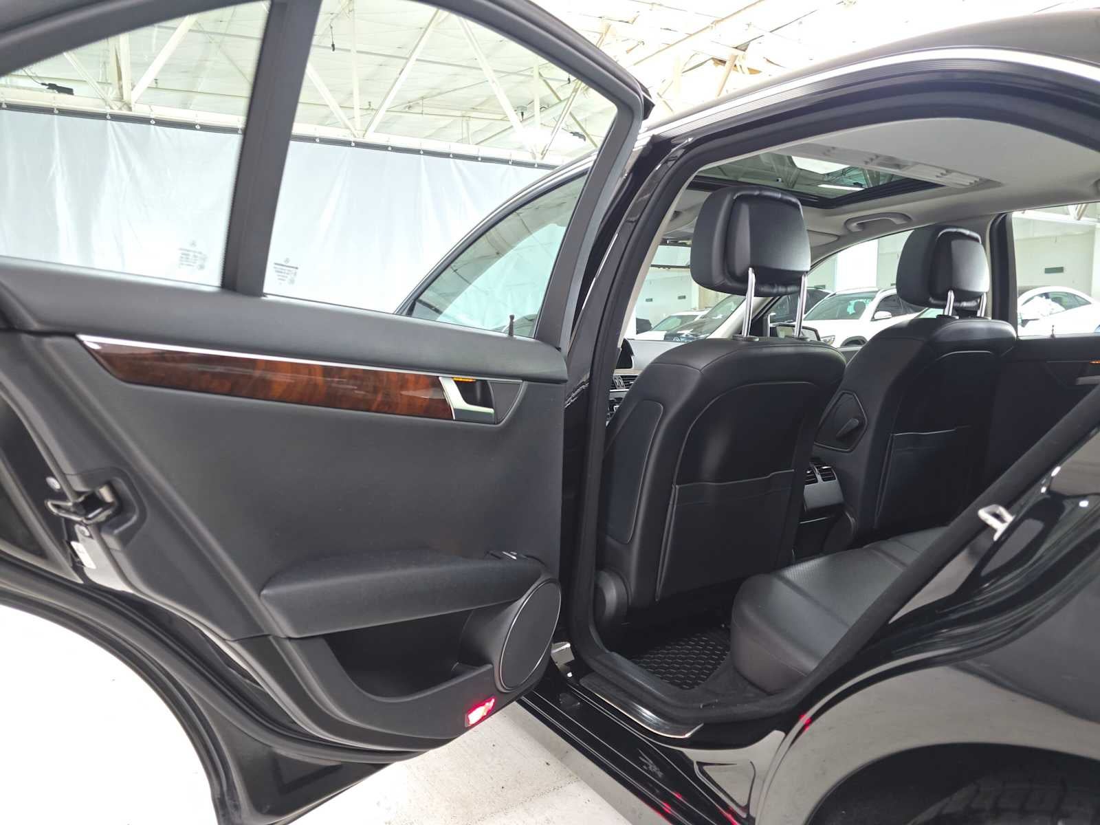 2013 Mercedes-Benz C 300 4dr Sdn 4MATIC®