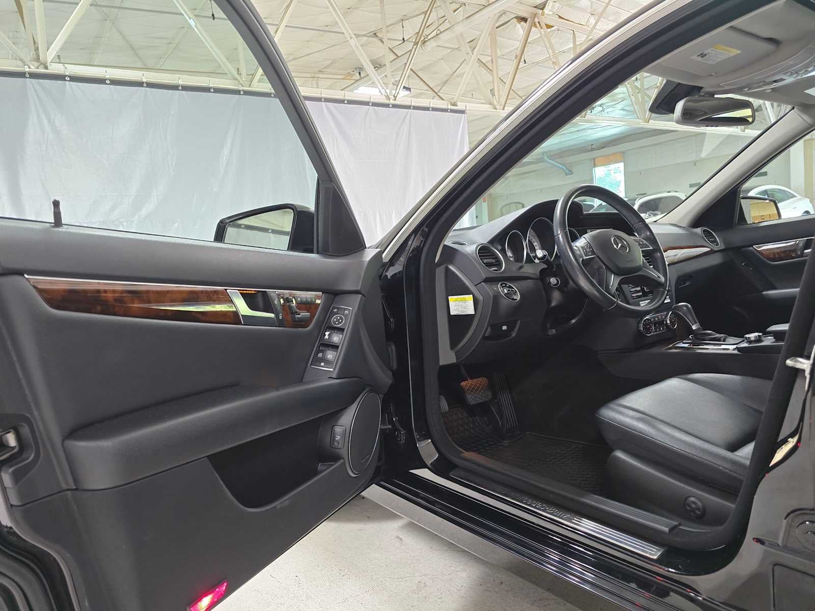 2013 Mercedes-Benz C 300 4dr Sdn 4MATIC®
