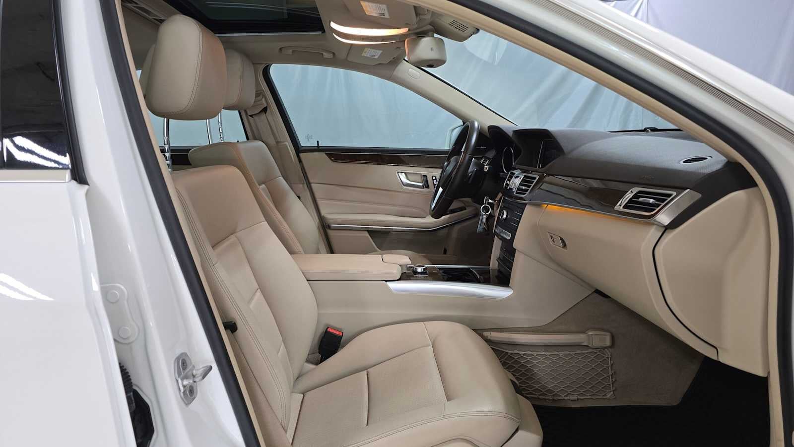 2016 Mercedes-Benz E 350 4dr Sdn RWD