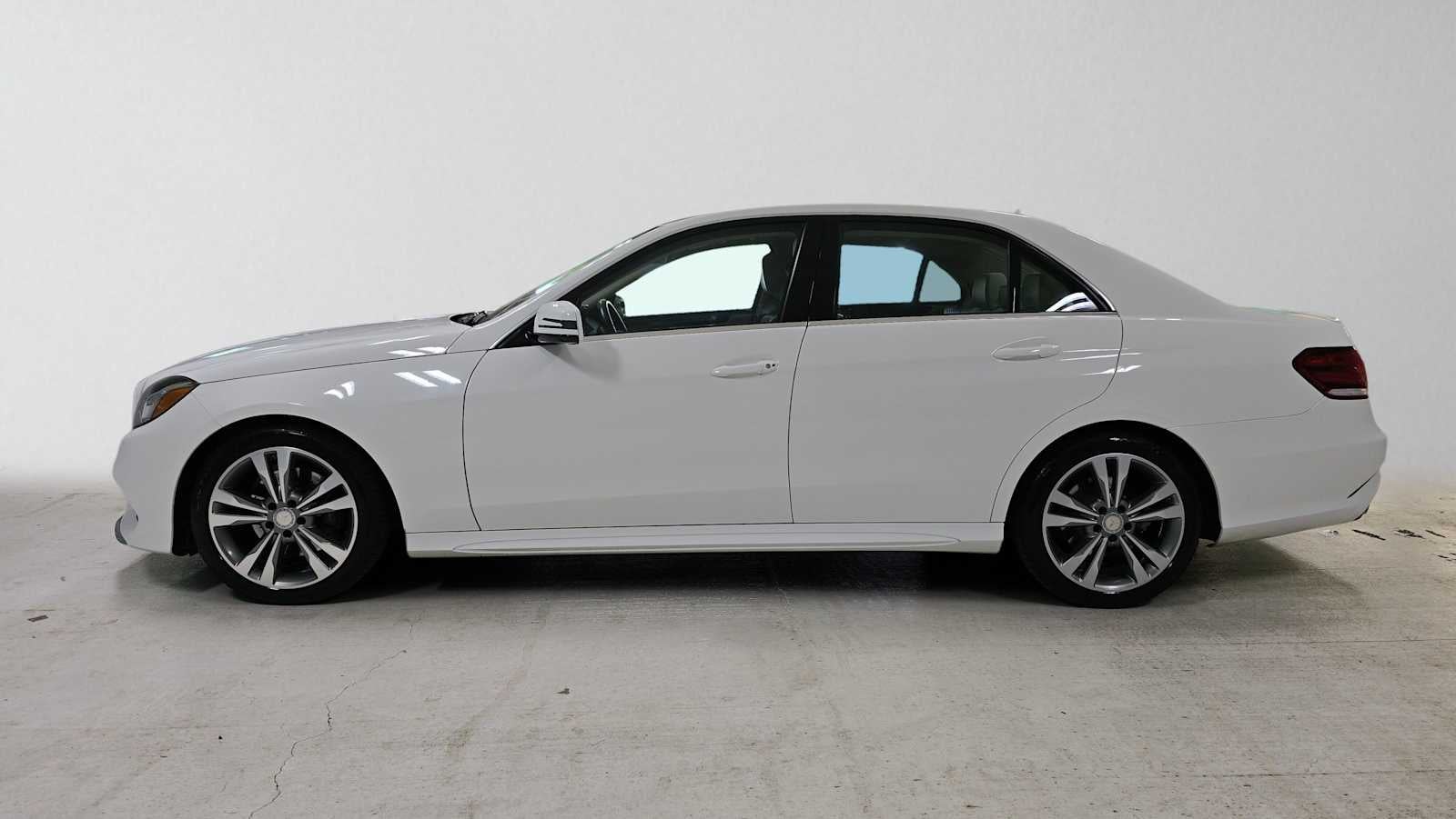 2016 Mercedes-Benz E 350 4dr Sdn RWD