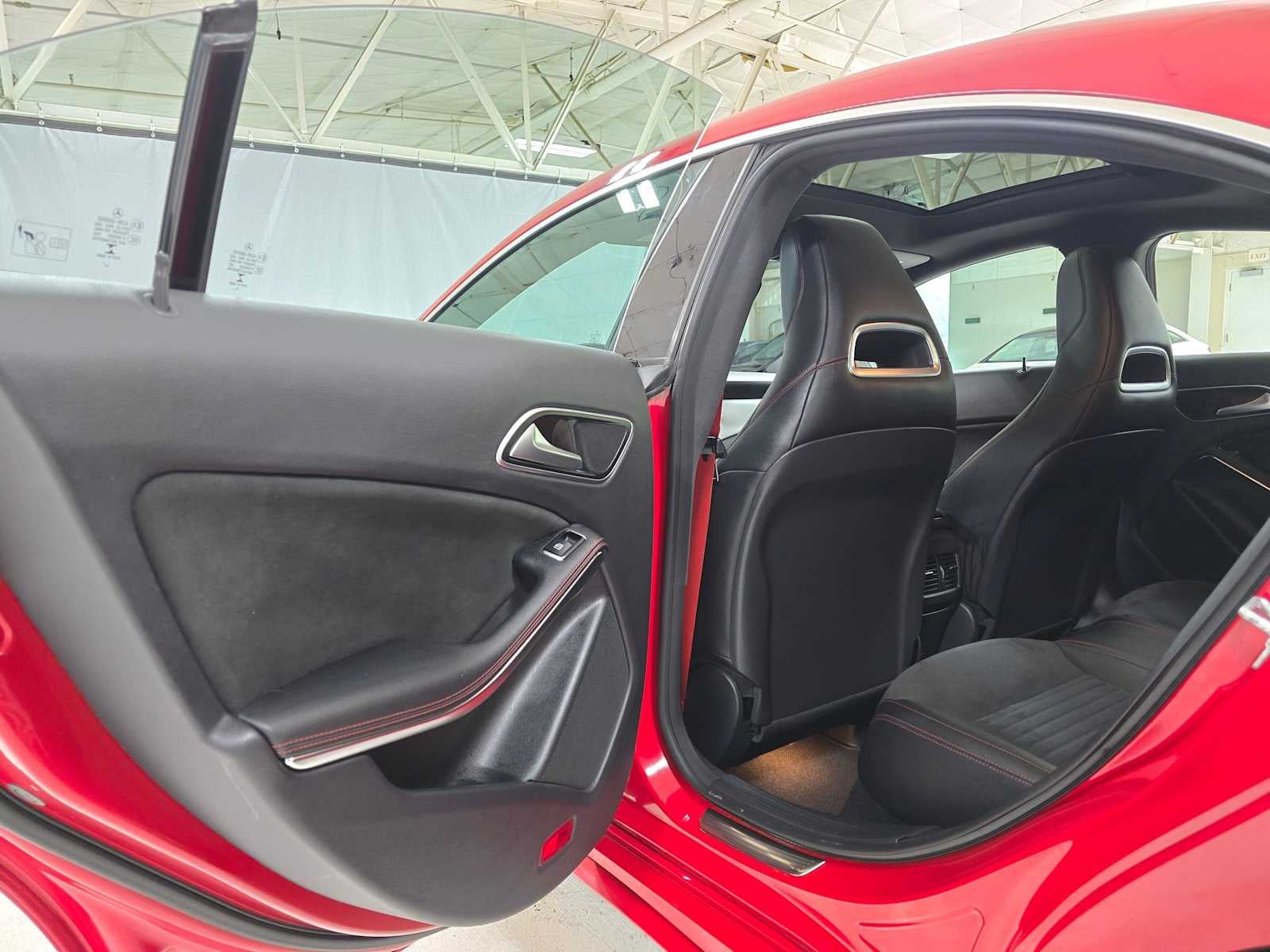 2015 Mercedes-Benz CLA 250 4dr Sdn 4MATIC®