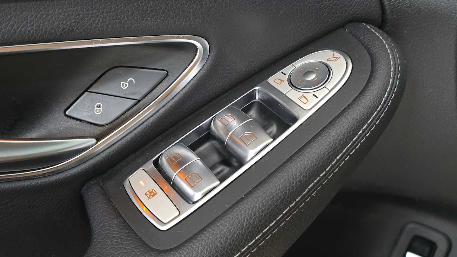 2020 Mercedes-Benz C 300 Sedan