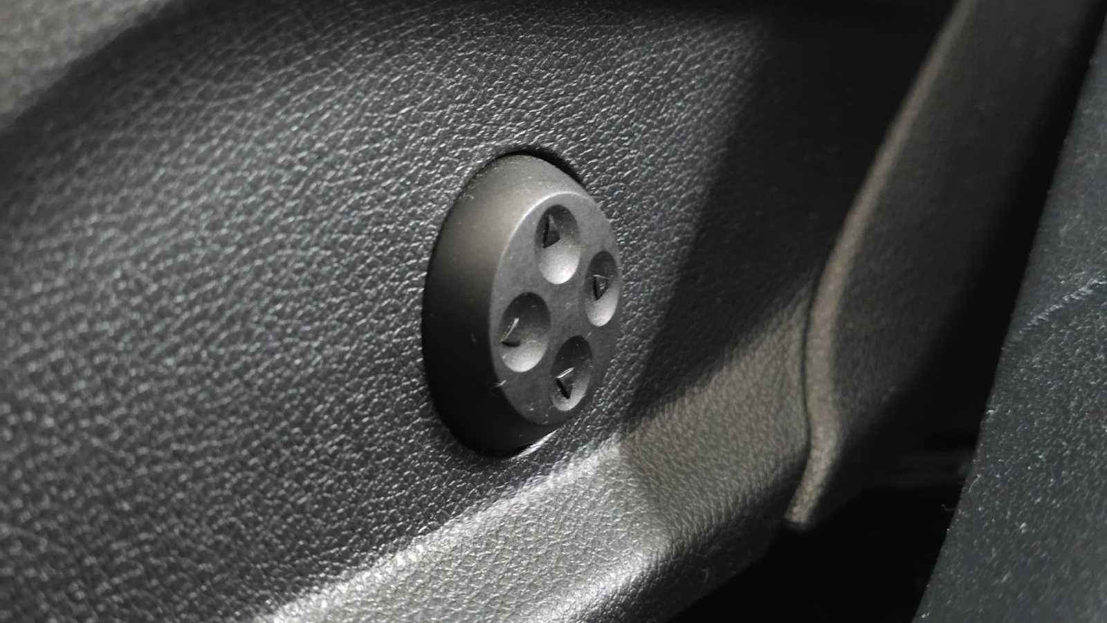 2020 Mercedes-Benz C 300 Sedan