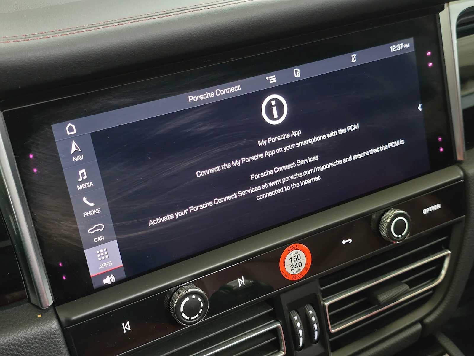 2024 Porsche Macan AWD