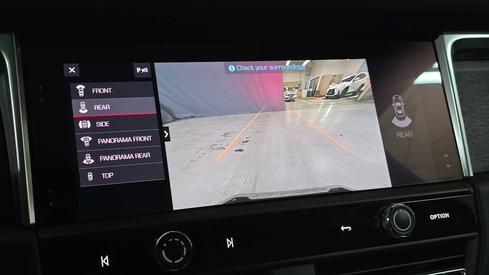 2022 Porsche Macan GTS