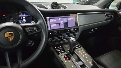 2022 Porsche Macan GTS