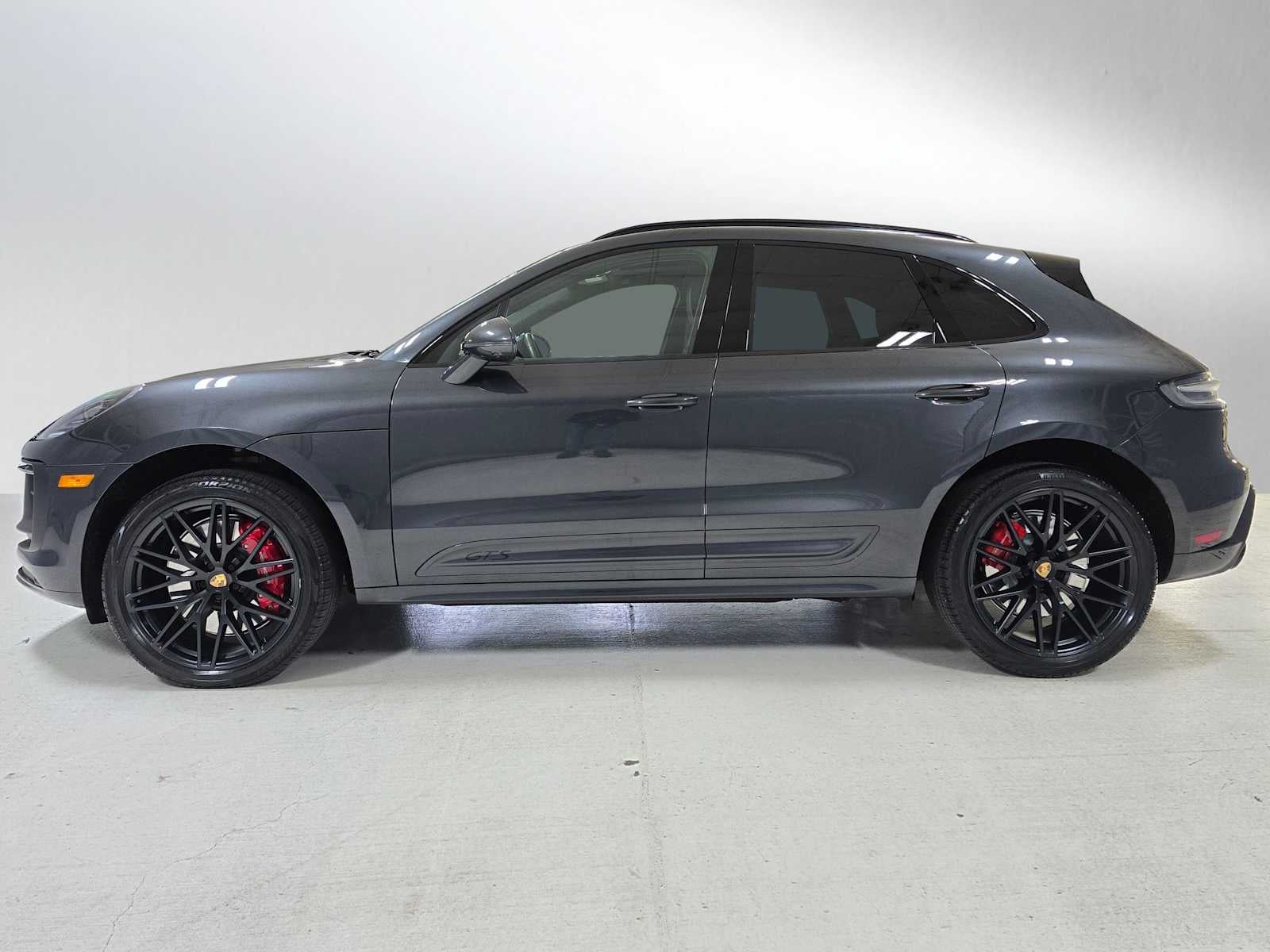 2022 Porsche Macan GTS