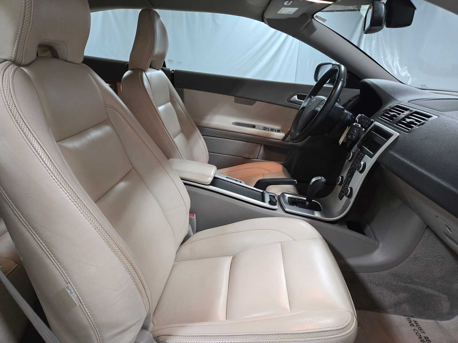 2012 Volvo C70 T5 Platinum
