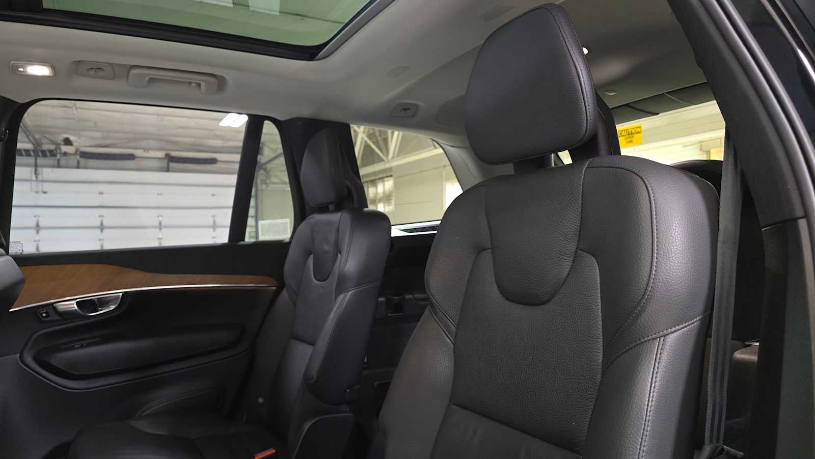 2023 Volvo XC90 Plus