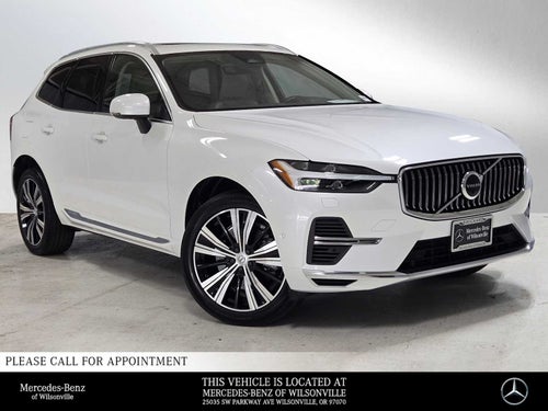 2023 Volvo XC60 Recharge Plug-In Hybrid Plus Bright Theme