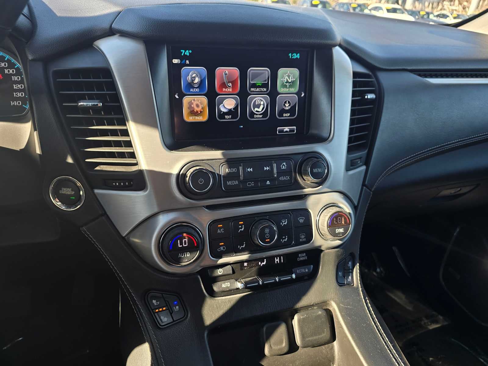 2017 GMC Yukon XL SLT