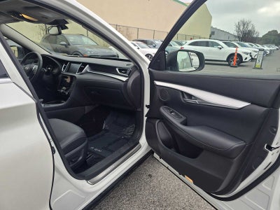 2021 INFINITI QX50 LUXE