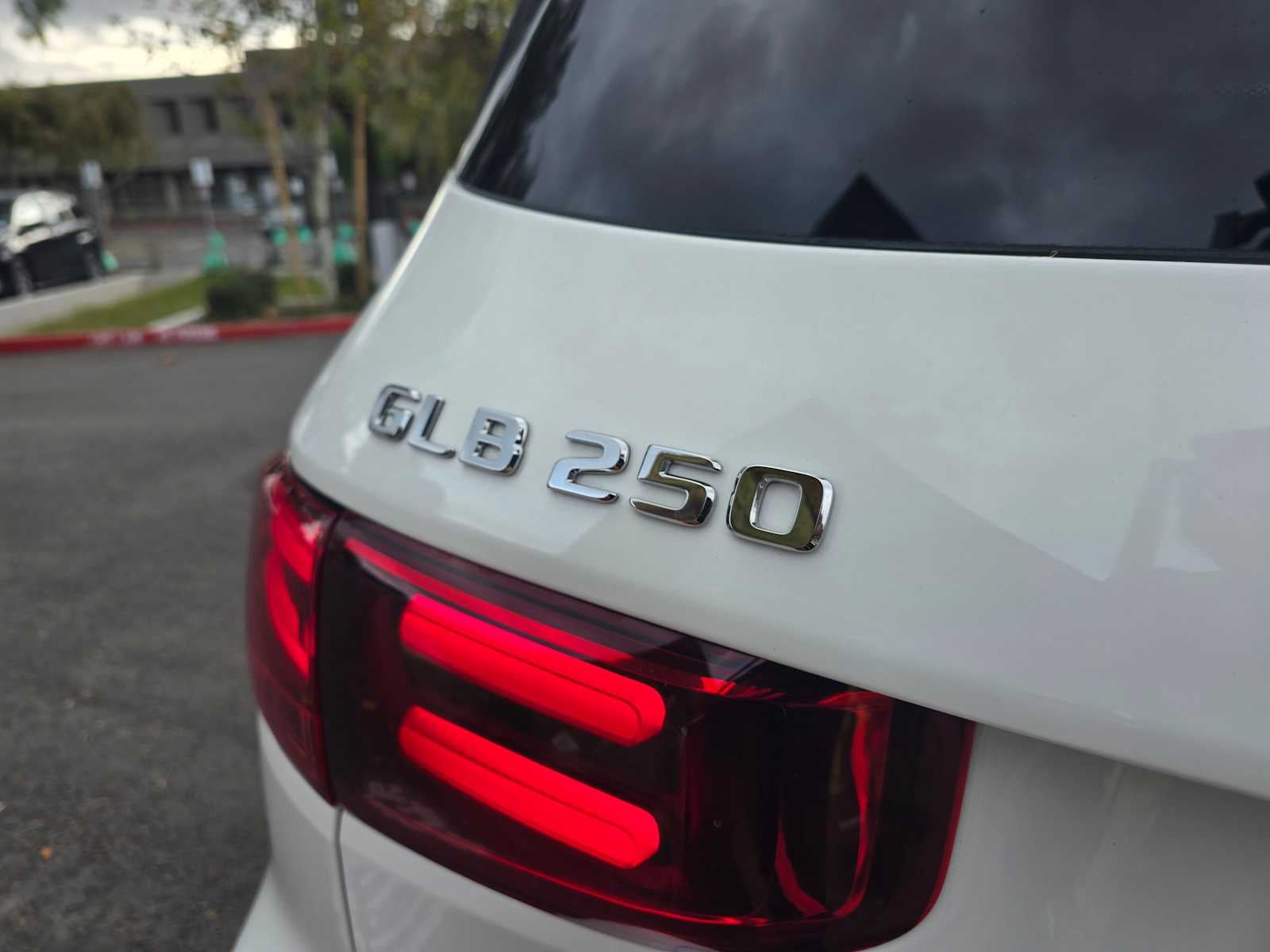 2025 Mercedes-Benz GLB GLB 250