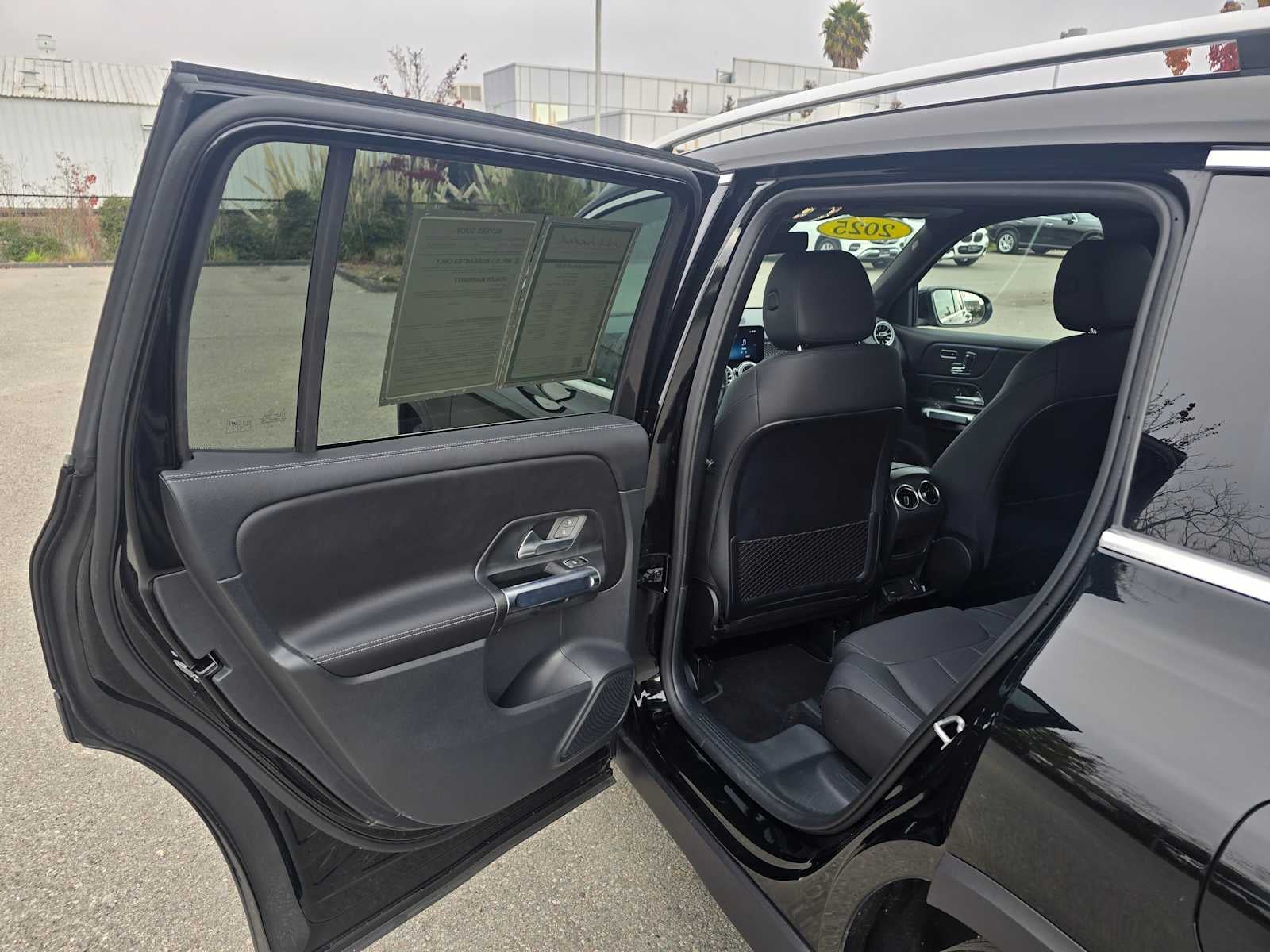 2025 Mercedes-Benz GLB GLB 250