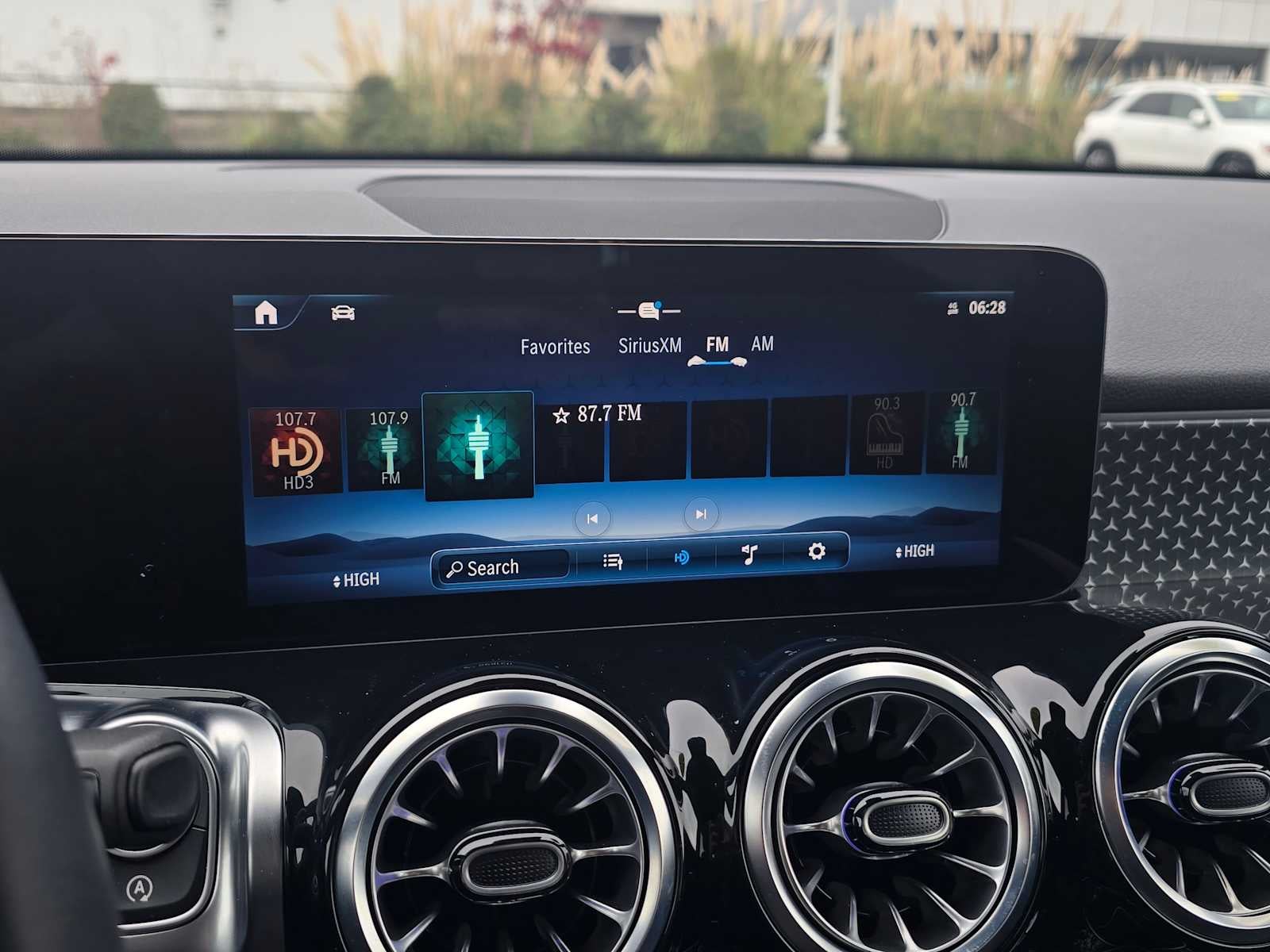 2025 Mercedes-Benz GLB GLB 250