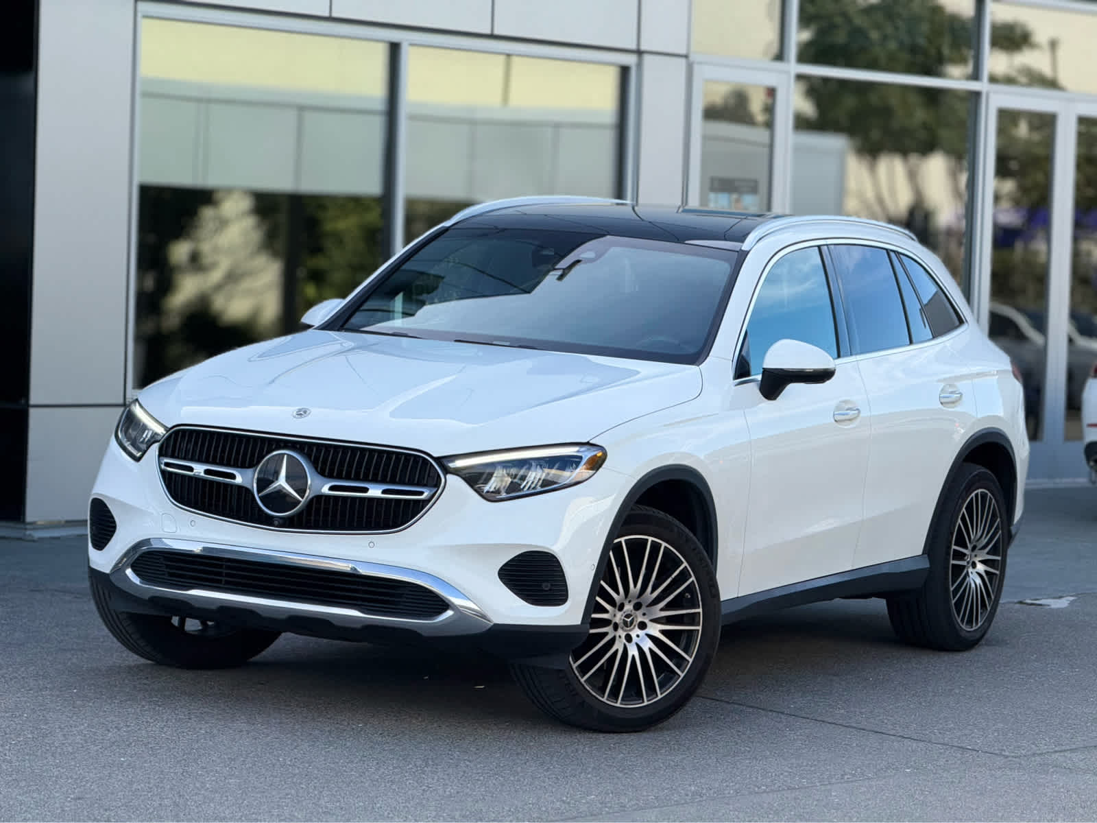 2023 Mercedes-Benz GLC GLC 300