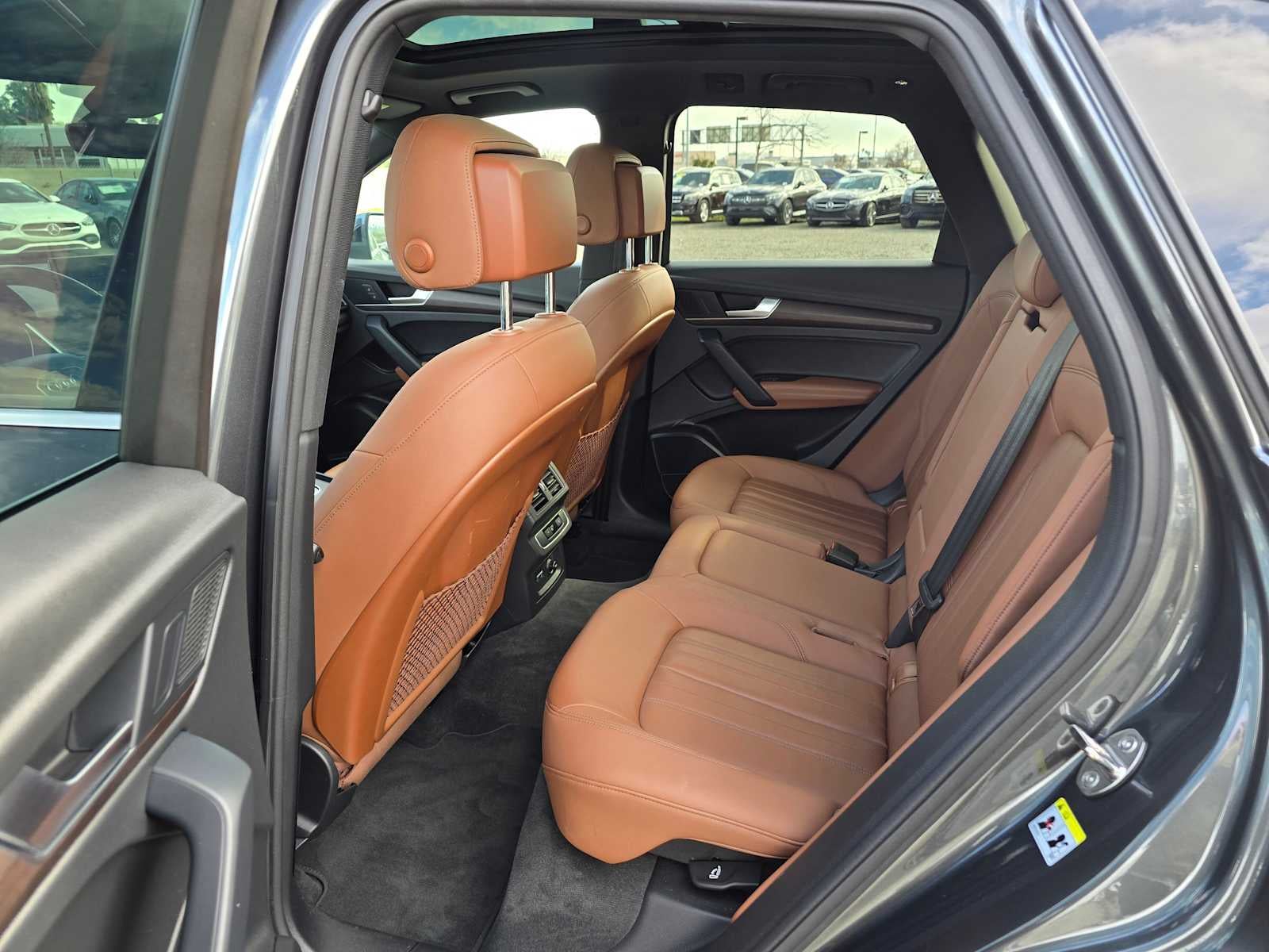 2022 Audi Q5 S line Premium Plus