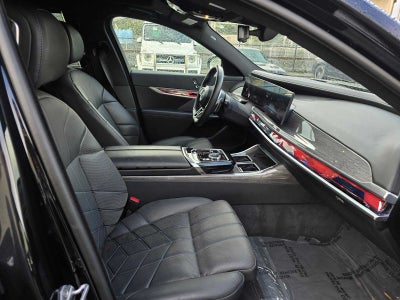 2024 BMW 7 Series 740i