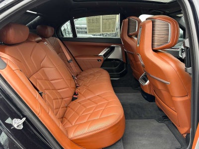 2023 BMW 7 Series 760i xDrive