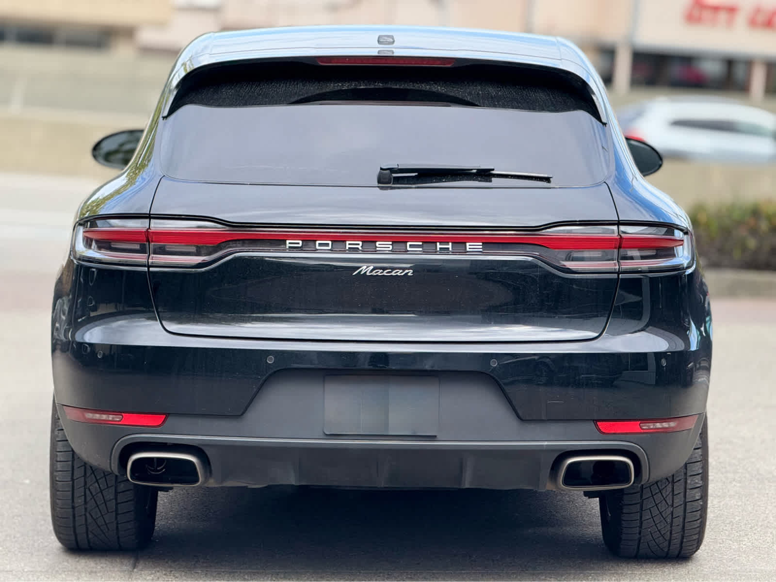 2020 Porsche Macan AWD
