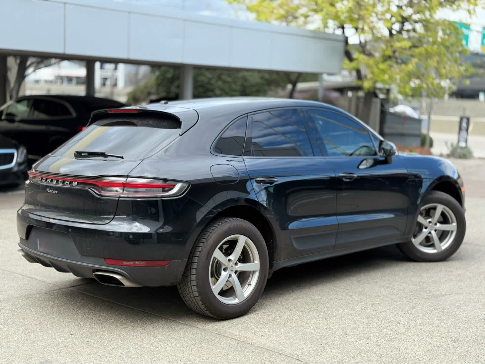 2020 Porsche Macan AWD