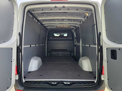 2025 Mercedes-Benz Sprinter 2500 Standard Roof I4 Diesel 144" RWD