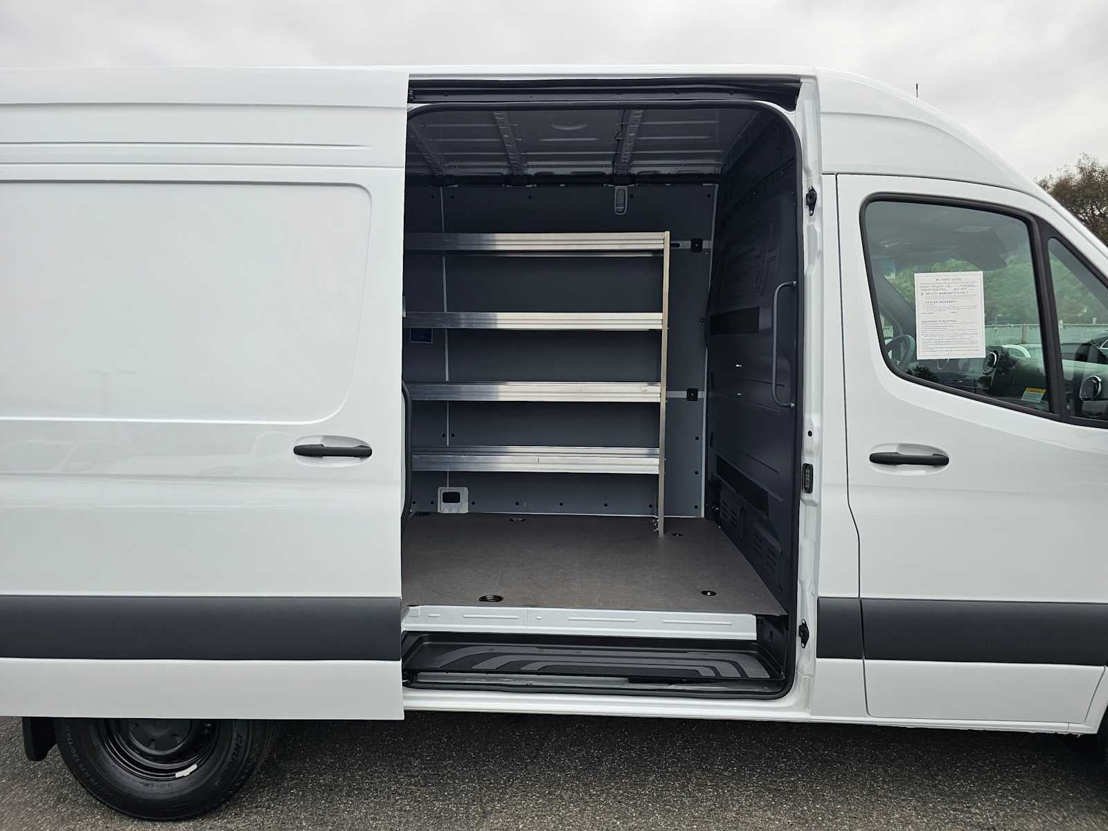 2025 Mercedes-Benz Sprinter 2500 Standard Roof I4 Diesel HO 144" RWD
