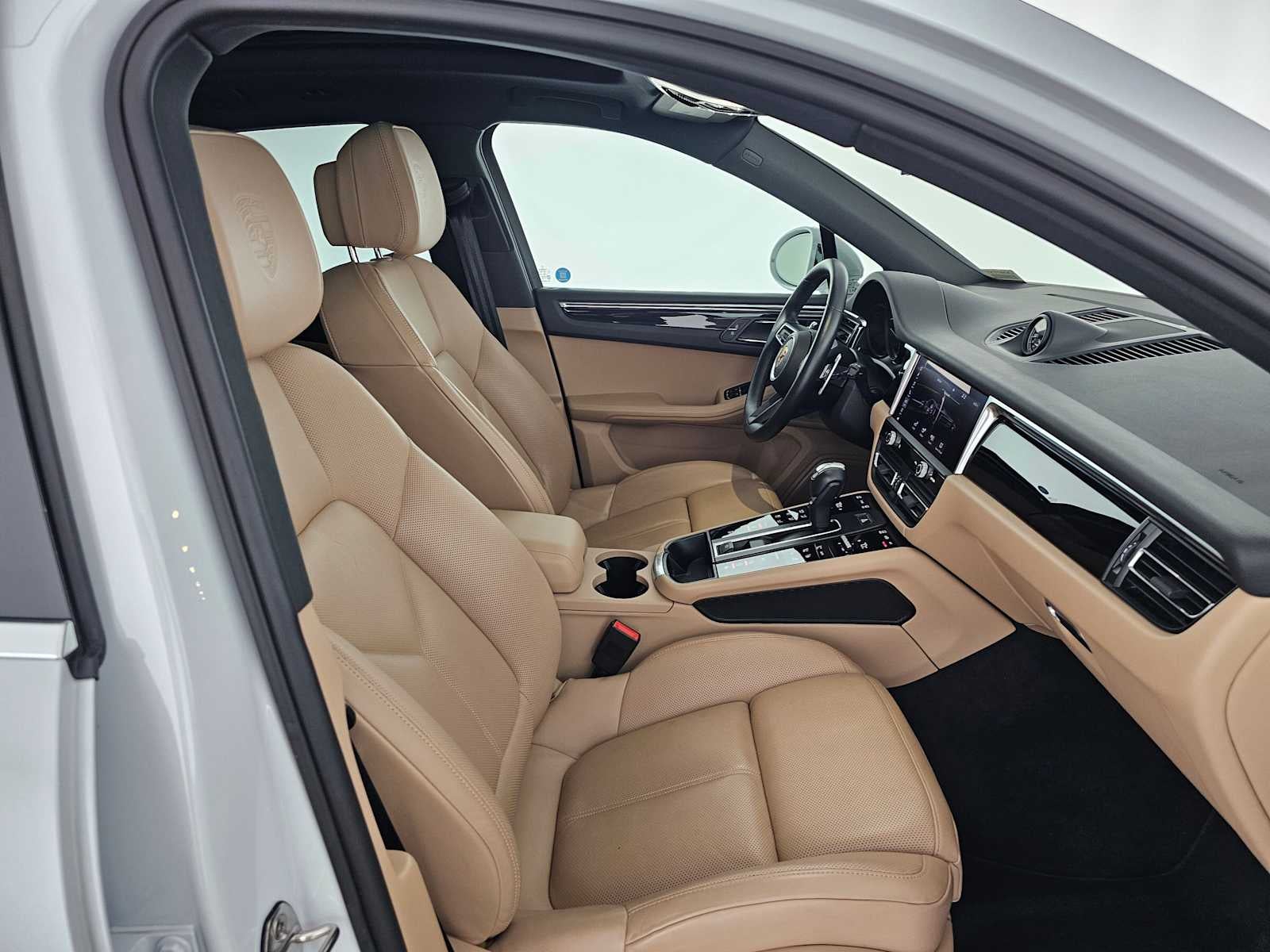 2024 Porsche Macan S