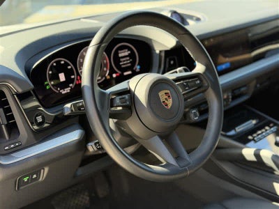 2024 Porsche Cayenne Coupe AWD