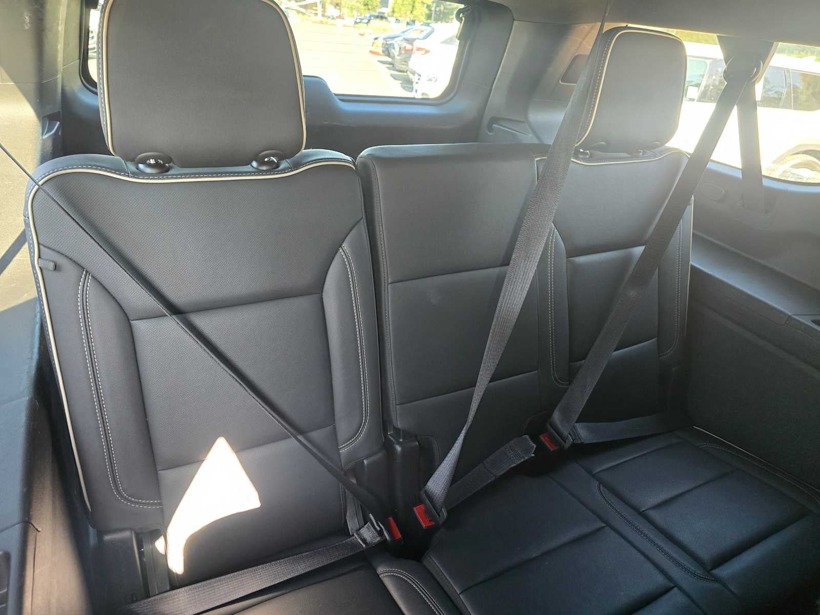 2024 GMC Yukon XL SLT