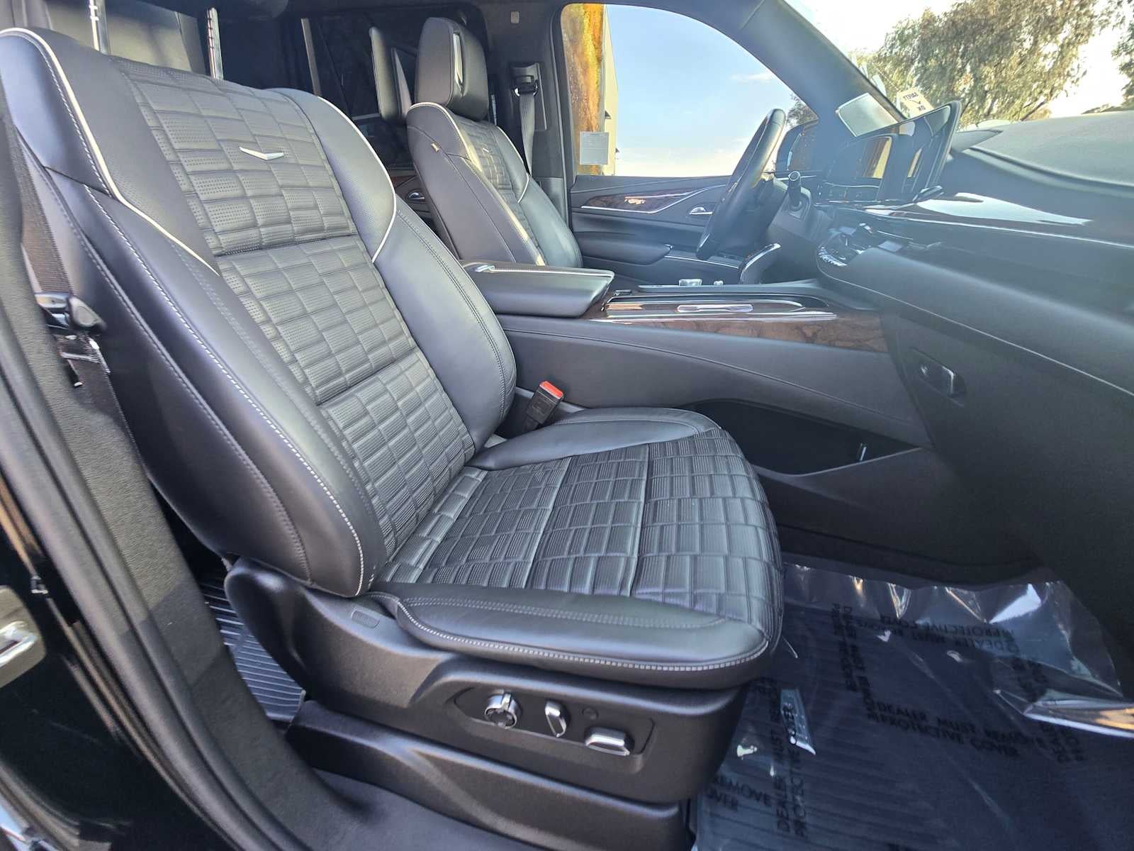 2022 Cadillac Escalade Sport Platinum