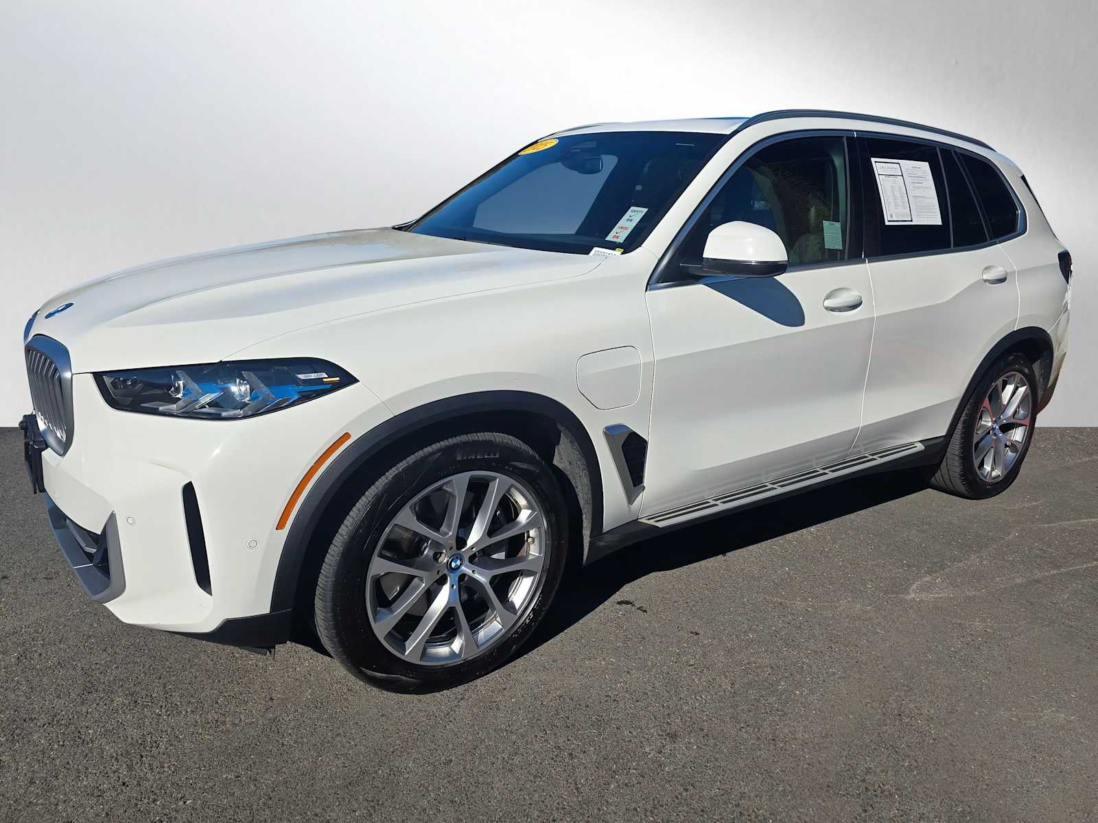 2025 BMW X5 xDrive50e