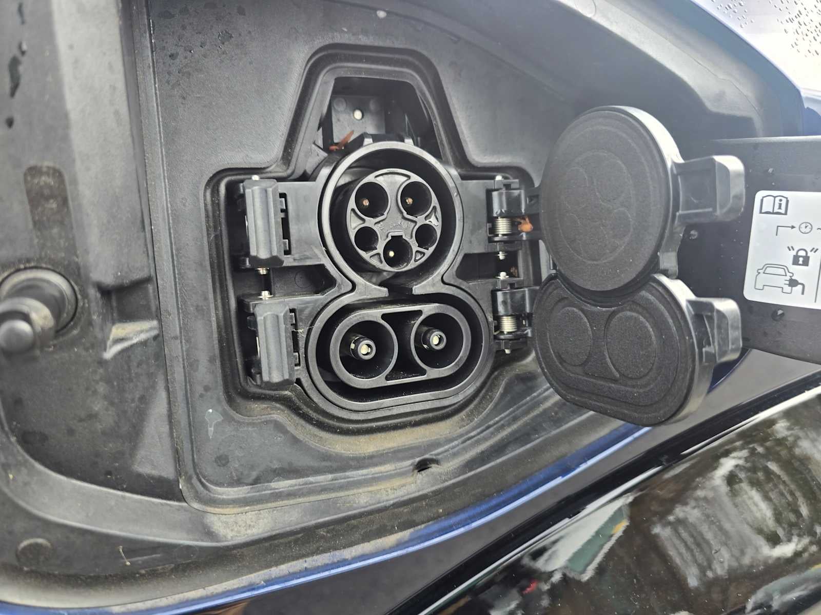 2024 Nissan Ariya ENGAGE