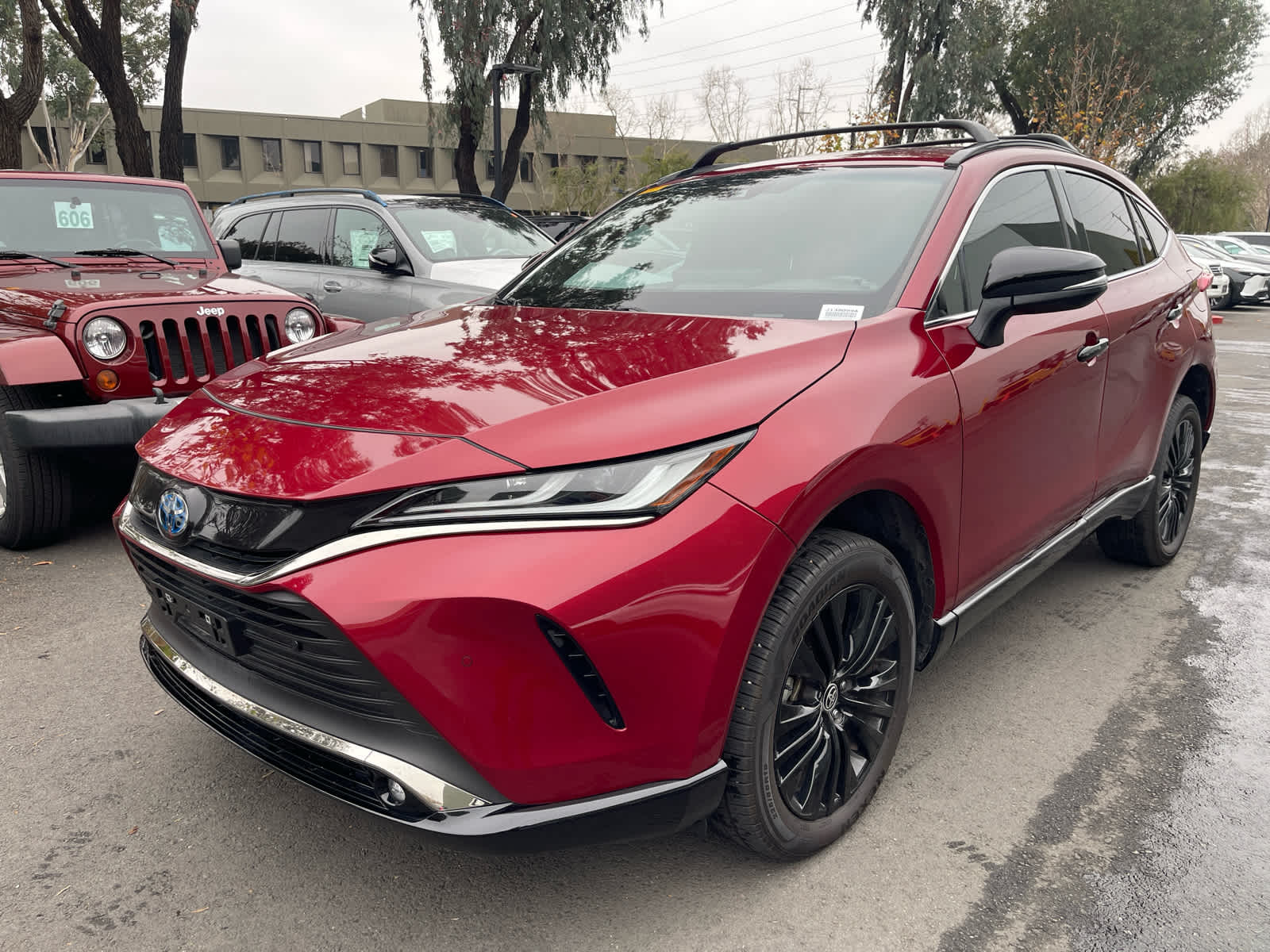 2023 Toyota Venza Nightshade