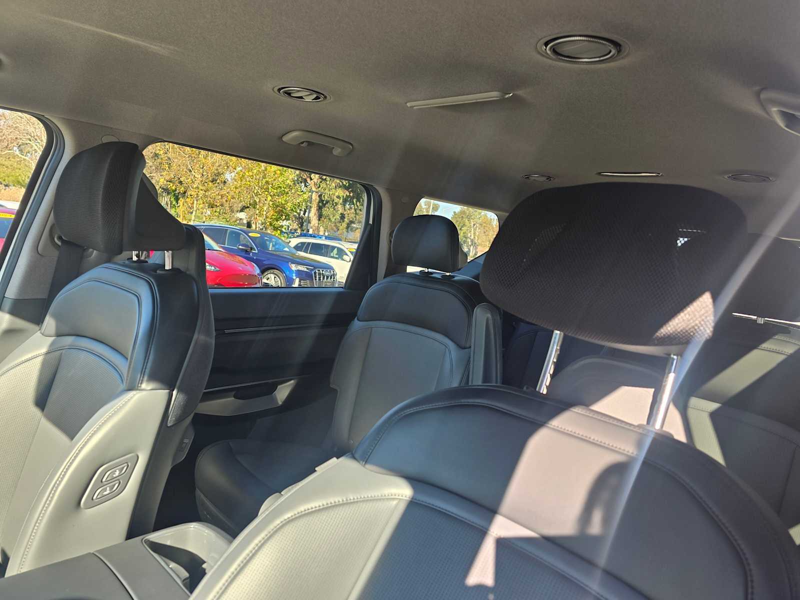 2024 Kia EV9 Light Long Range