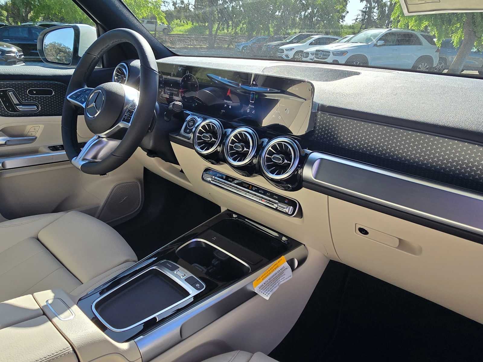 2025 Mercedes-Benz GLB GLB 250