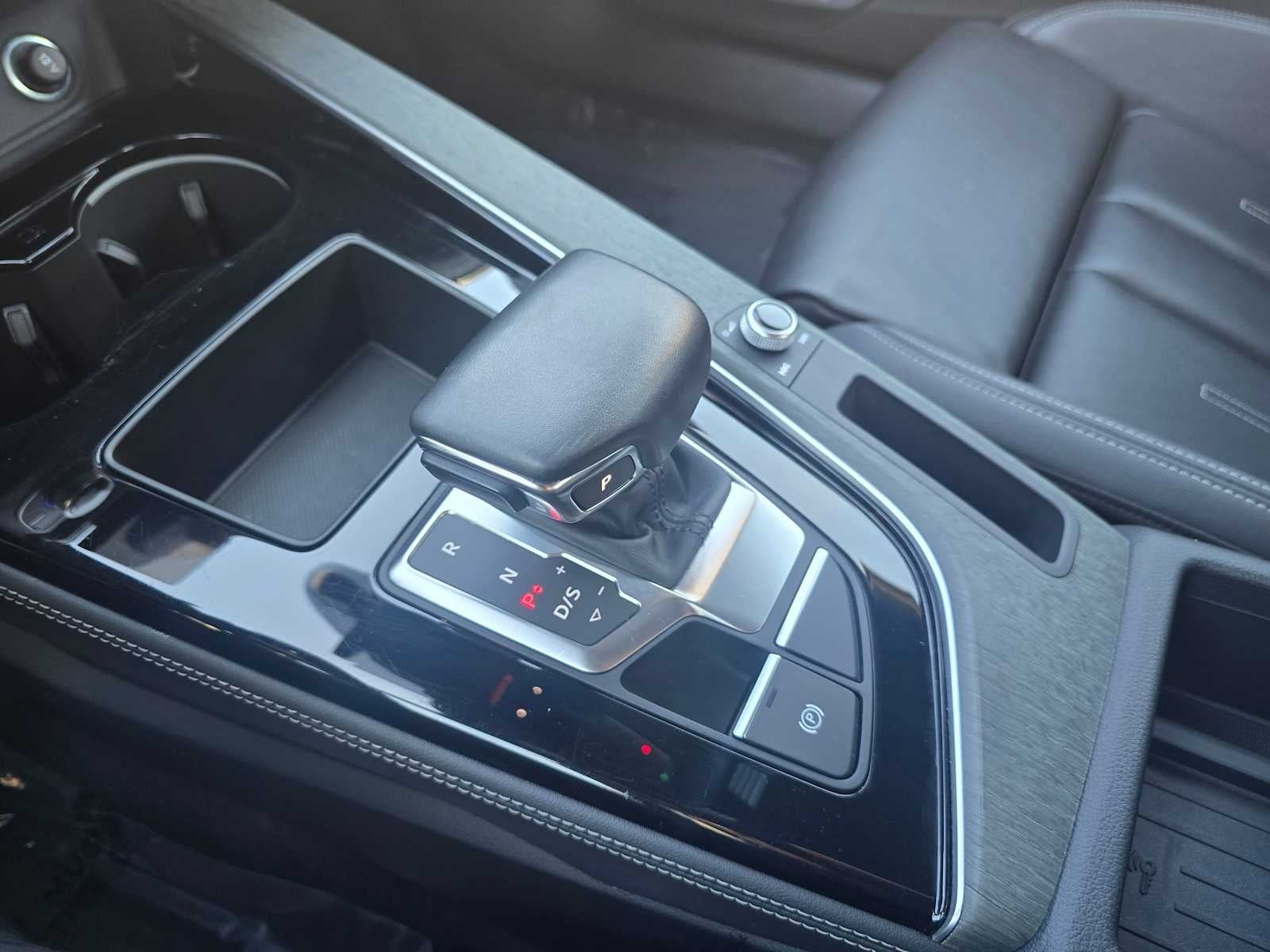 2024 Audi A4 S line Premium Plus